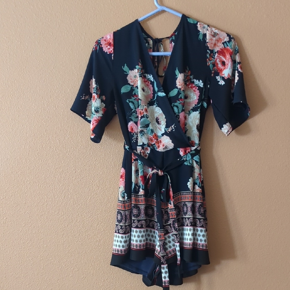 Source Unknown Floral Wrap Romper - Black and Red